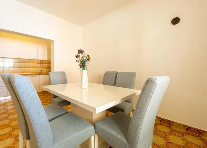Bepo Apartments At Beach